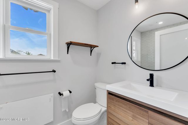 830 Dunlewy Street, Asbury Park, NJ 07712