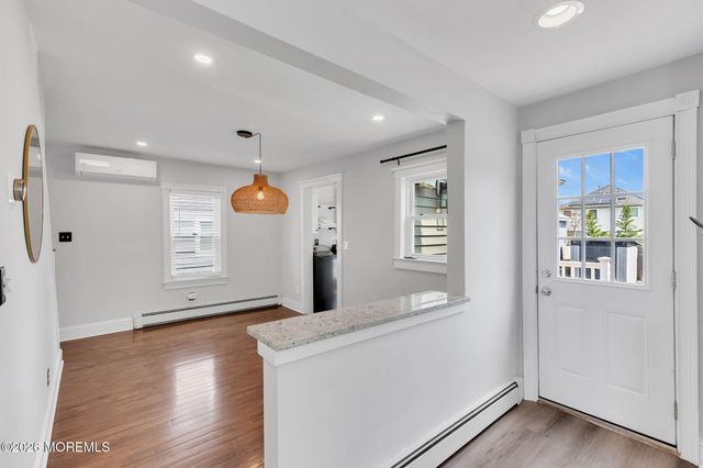 830 Dunlewy Street, Asbury Park, NJ 07712