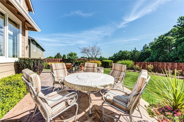 12827 72nd Drive SE, Snohomish, WA 98296