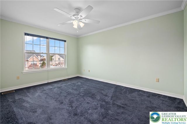 2354 Red Maple Drive, North Whitehall Twp, PA 18037