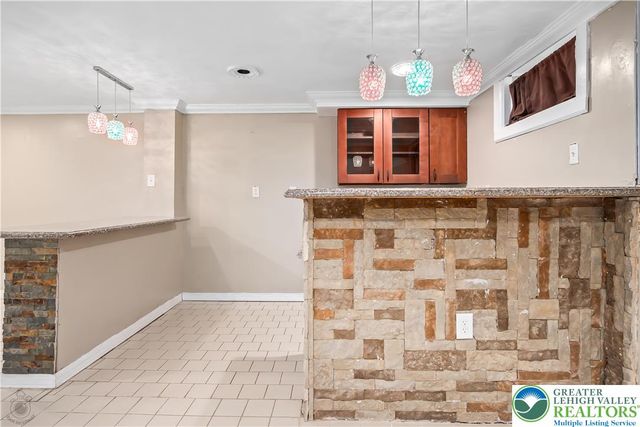 2354 Red Maple Drive, North Whitehall Twp, PA 18037