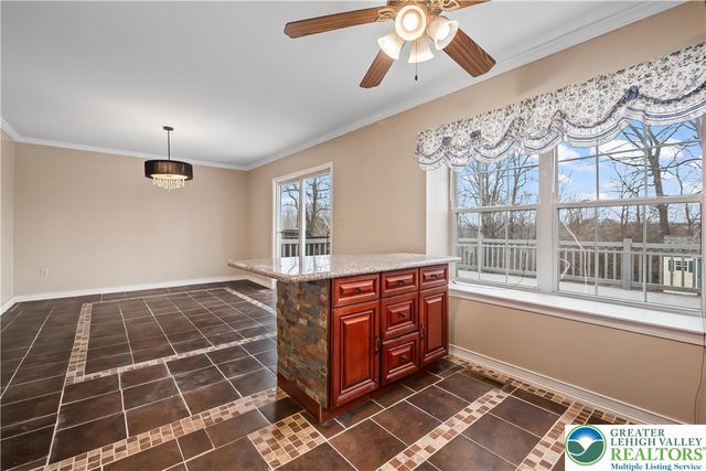 2354 Red Maple Drive, North Whitehall Twp, PA 18037