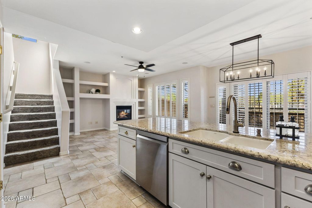 14000 N 94TH Street 1116, Scottsdale, AZ 85260