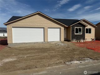 133 Salmon Drive, Wenatchee, WA 98801