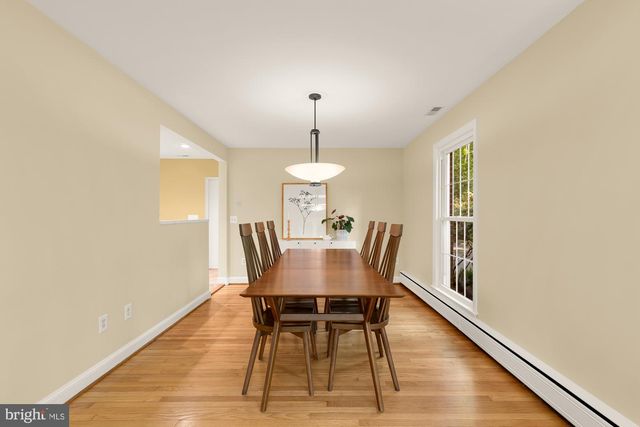 1109 CROWFOOT LN, Silver Spring, MD 20904