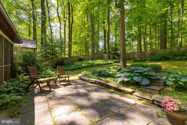 1109 CROWFOOT LN, Silver Spring, MD 20904