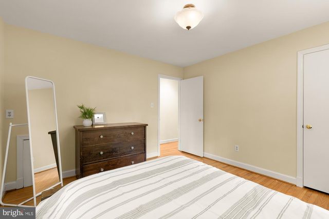 1109 CROWFOOT LN, Silver Spring, MD 20904