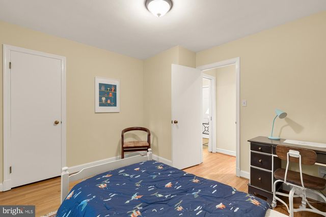 1109 CROWFOOT LN, Silver Spring, MD 20904