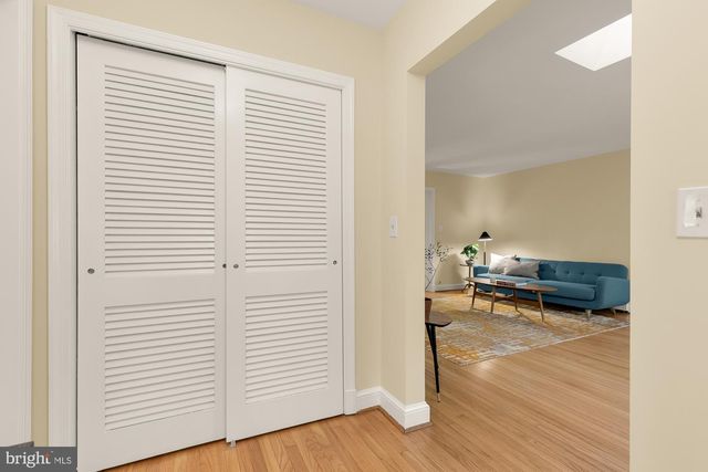1109 CROWFOOT LN, Silver Spring, MD 20904