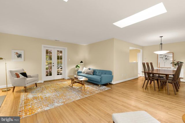 1109 CROWFOOT LN, Silver Spring, MD 20904