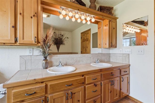 24399 Portland Avenue, Blanchard, OK 73010