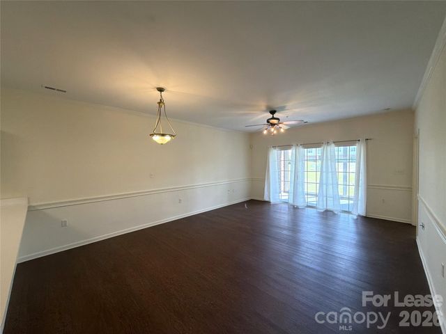 9113 Meadow Vista Road, Charlotte, NC 28213