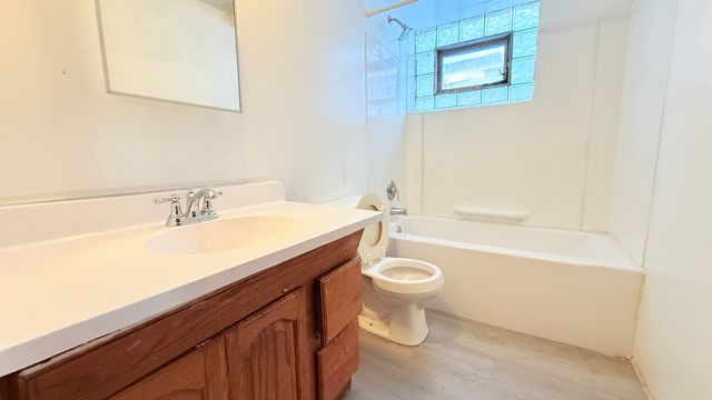 15020 woodlawn Avenue GARDEN, Dolton, IL 60419