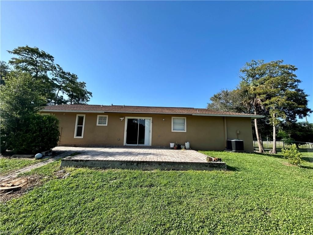 2430 Golden Gate BLVD E, NAPLES, FL 34117 — photo 4
