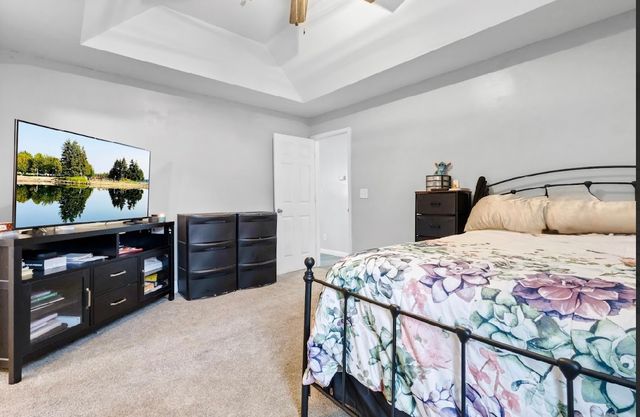 3137 Brook Hill Dr, Clarksville, TN 37042
