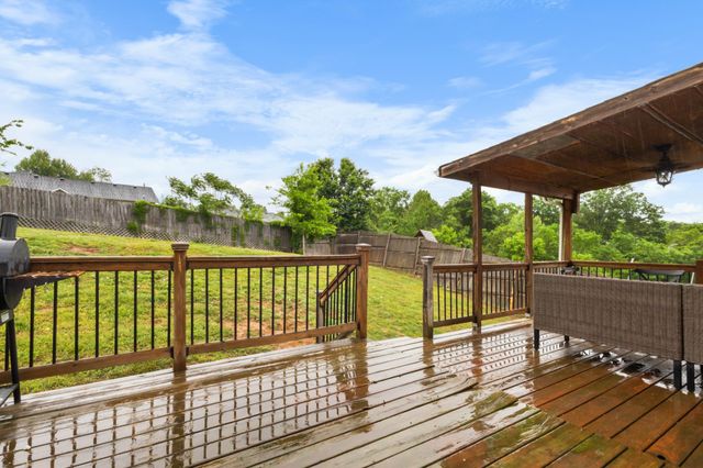 3137 Brook Hill Dr, Clarksville, TN 37042