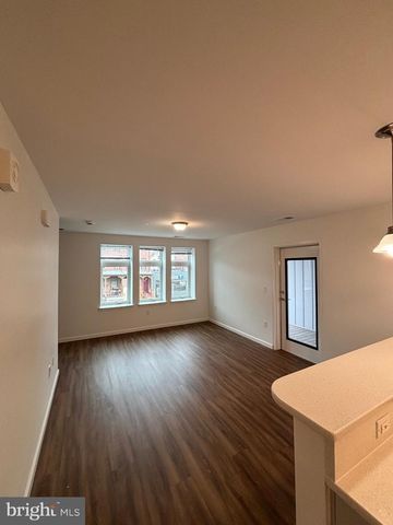 200 HAMILTON AVE #213, Trenton, NJ 08609