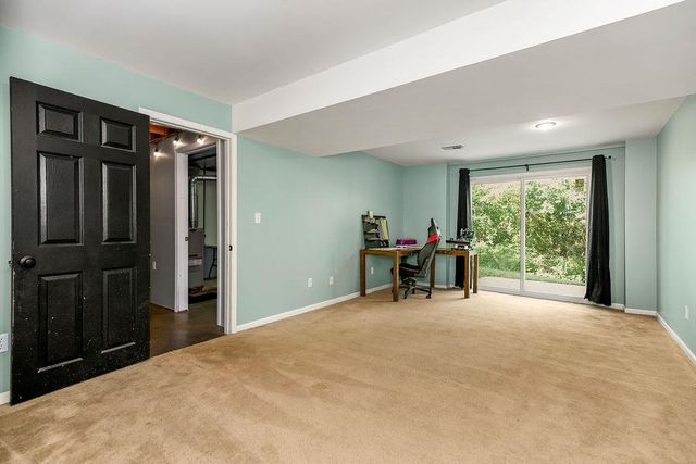 7224 N Pennsylvania Avenue, Kansas City, MO 64118