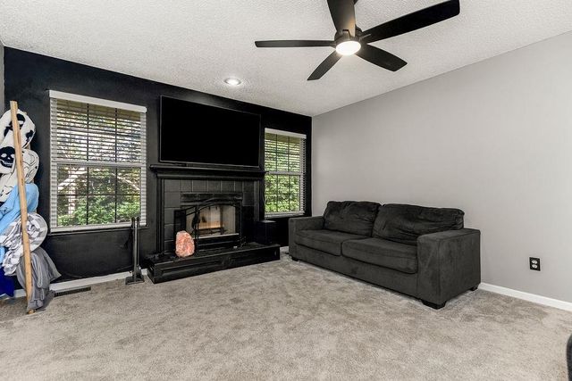 7224 N Pennsylvania Avenue, Kansas City, MO 64118
