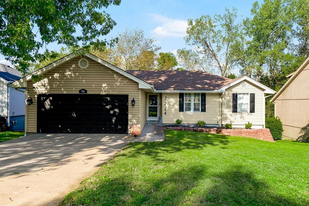 7224 N Pennsylvania Avenue, Kansas City, MO 64118