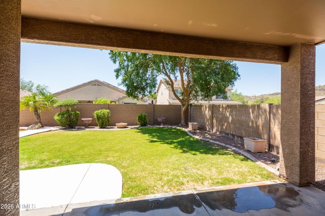 3525 W Quail Track Drive, Phoenix, AZ 85083