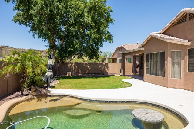 3525 W Quail Track Drive, Phoenix, AZ 85083