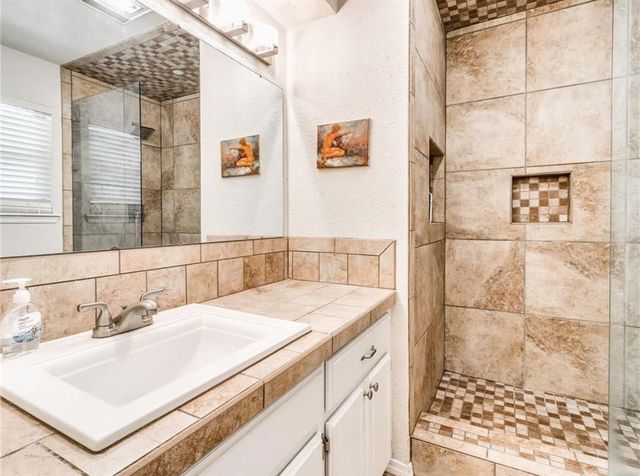 225 Cindy Avenue, Norman, OK 73071