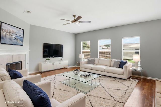18305 Lake Edge CT, Pflugerville, TX 78660