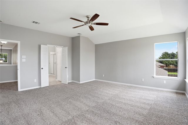 18305 Lake Edge CT, Pflugerville, TX 78660
