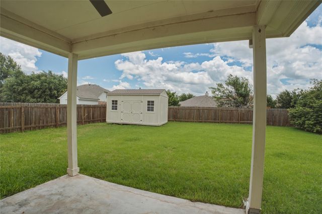 18305 Lake Edge CT, Pflugerville, TX 78660