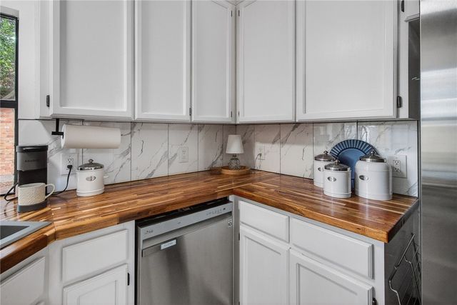 7162 Windbrook Lane, Corpus Christi, TX 78414