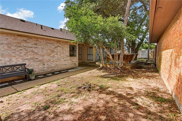 7162 Windbrook Lane, Corpus Christi, TX 78414