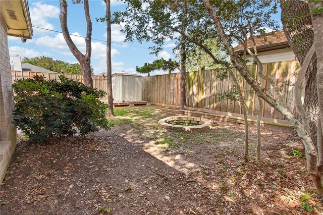 7162 Windbrook Lane, Corpus Christi, TX 78414