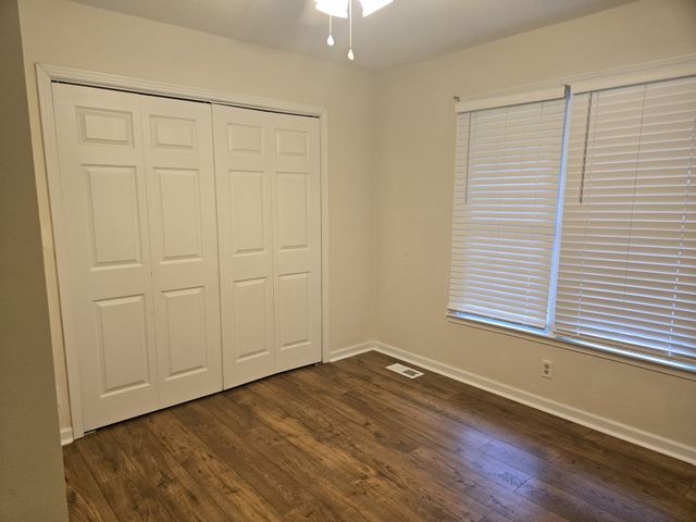 955 Dogwood Dr, New Johnsonville, TN 37134