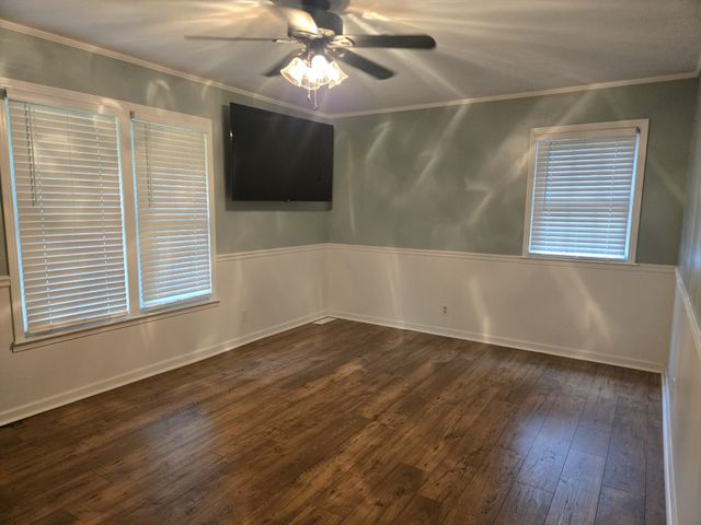 955 Dogwood Dr, New Johnsonville, TN 37134