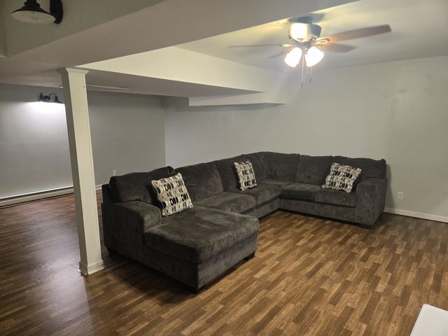 955 Dogwood Dr, New Johnsonville, TN 37134