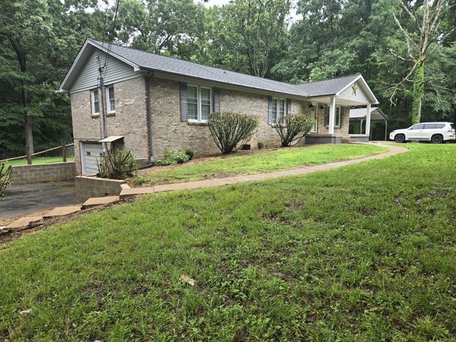 955 Dogwood Dr, New Johnsonville, TN 37134