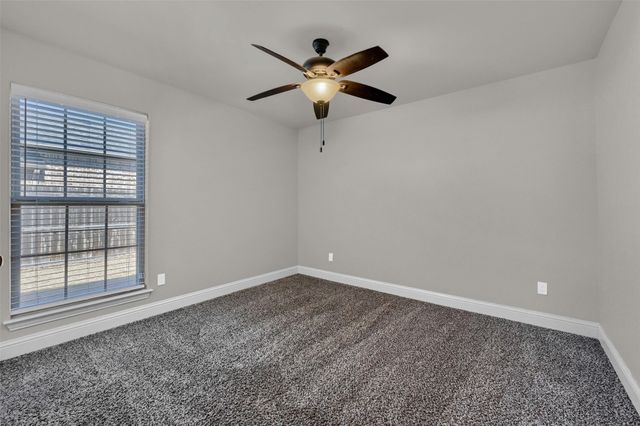 2401 Southridge Lane, Sherman, TX 75092