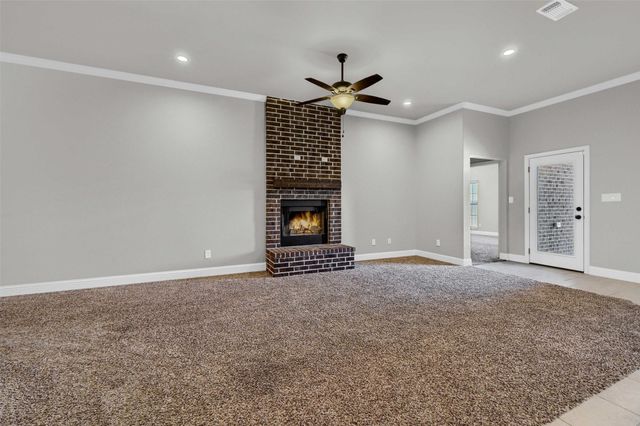 2401 Southridge Lane, Sherman, TX 75092