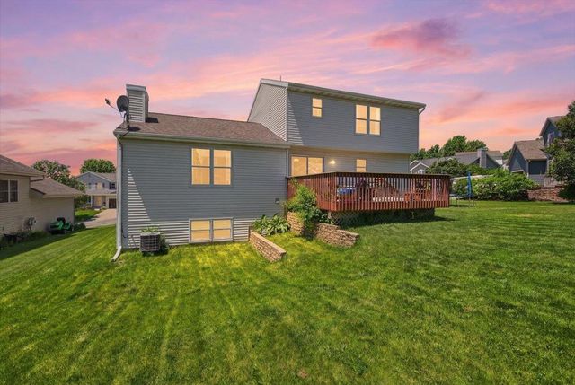 204 Temple Court, Mount Horeb, WI 53572