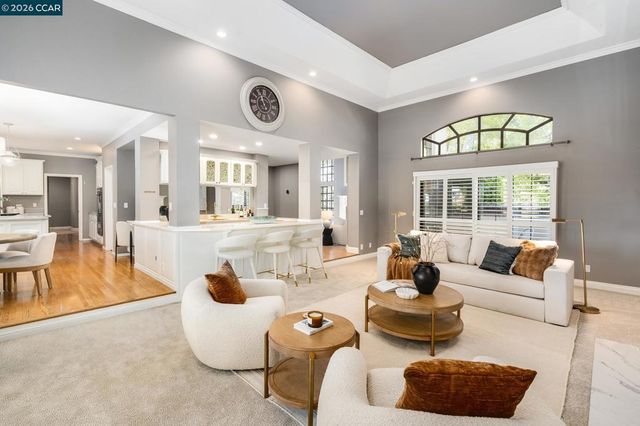 10 Bent Oak Ct, Danville, CA 94506