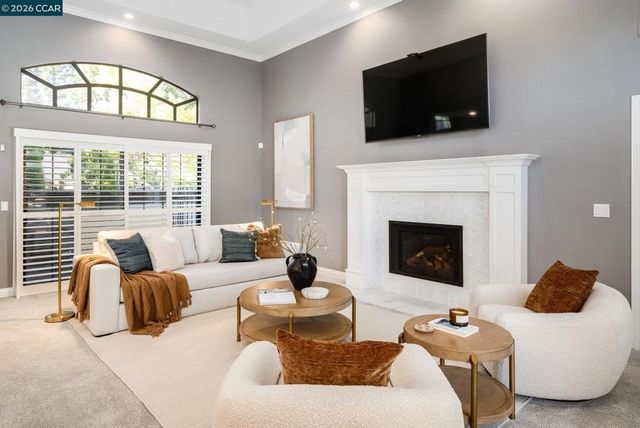 10 Bent Oak Ct, Danville, CA 94506