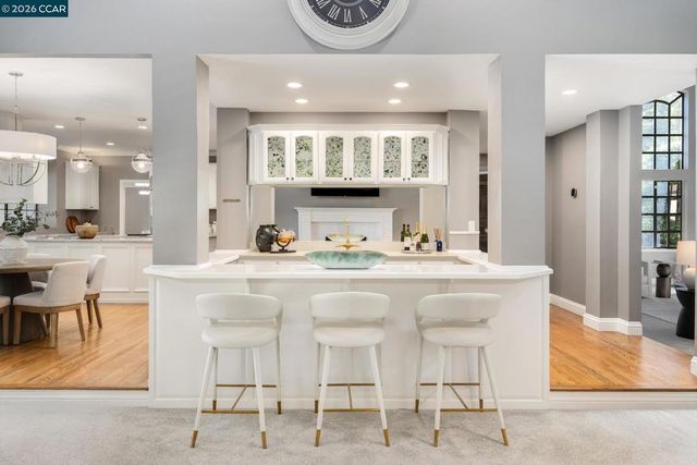 10 Bent Oak Ct, Danville, CA 94506