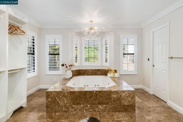 10 Bent Oak Ct, Danville, CA 94506