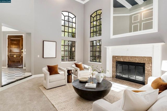 10 Bent Oak Ct, Danville, CA 94506