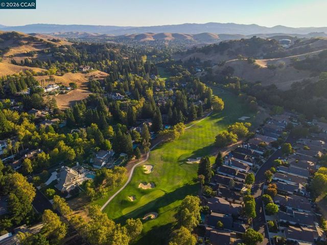 10 Bent Oak Ct, Danville, CA 94506