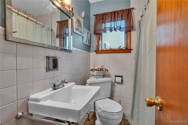 163 Davidson Avenue, Buffalo, NY 14215