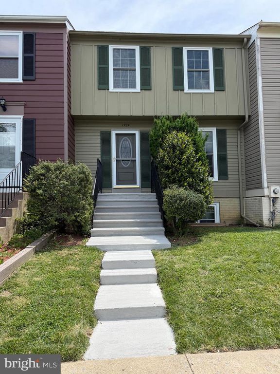 Image 1 of property listing at 1724 WORTHINGTON CT, Frederick, MD 21702