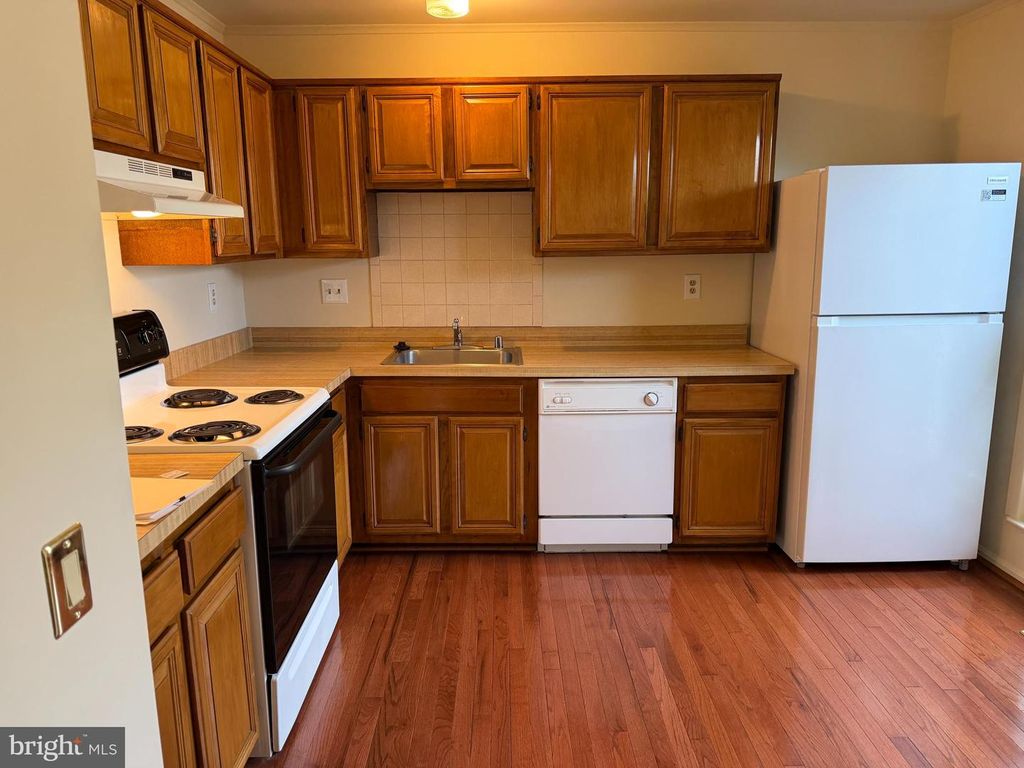 Image 10 of property listing at 1724 WORTHINGTON CT, Frederick, MD 21702