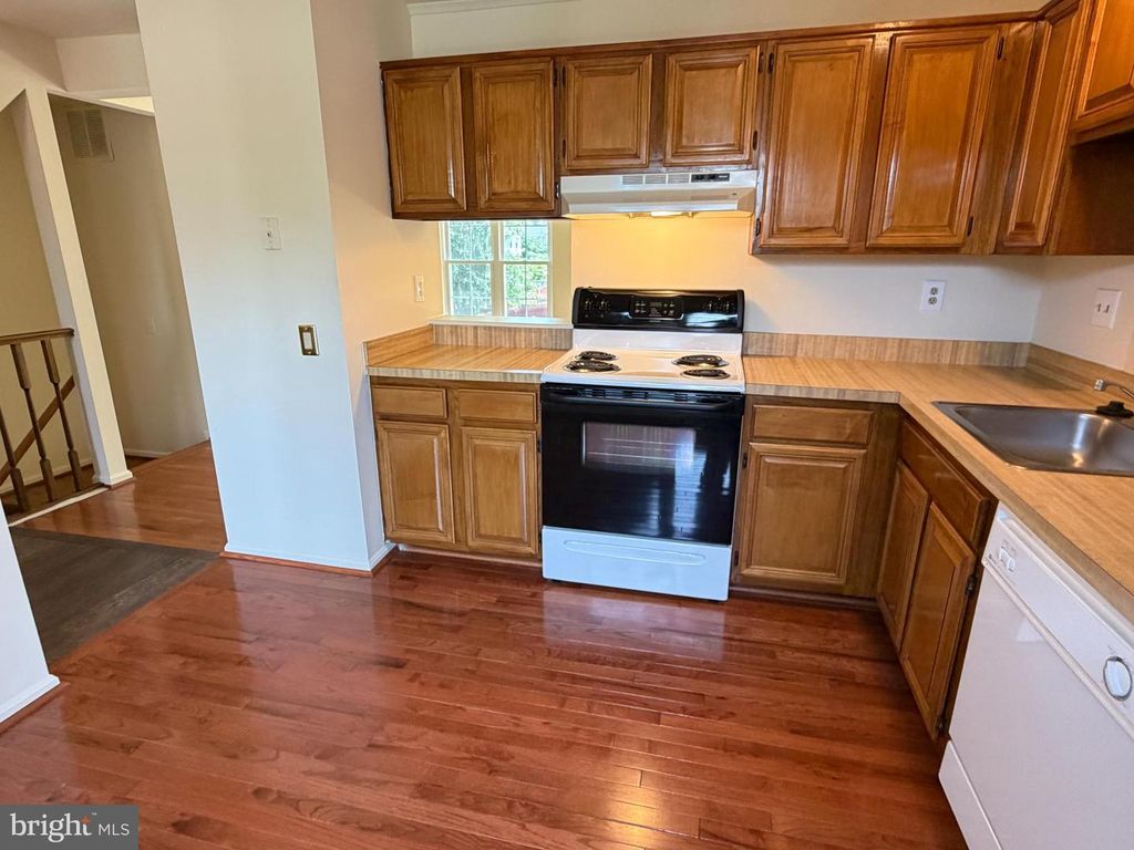 Image 11 of property listing at 1724 WORTHINGTON CT, Frederick, MD 21702
